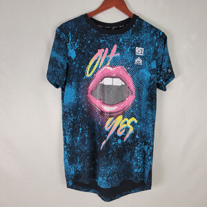 Rise as 1ne Shirt Mens Small Blue Graphic Tee‎ Oh Yes Paint Splatter Lips RS1